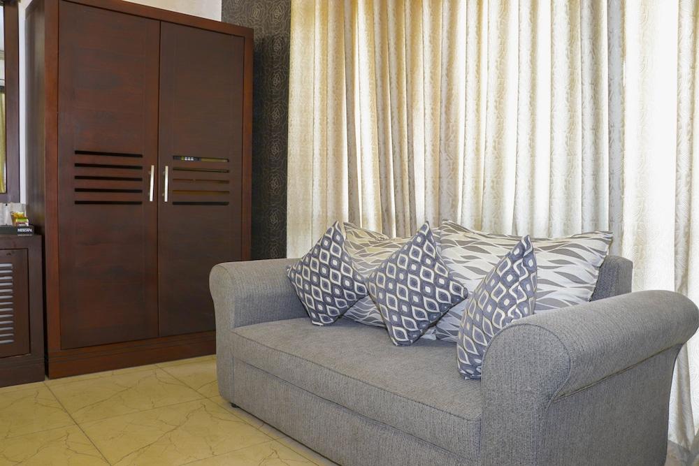 Galaxy City Hotel Κάντι Εξωτερικό φωτογραφία