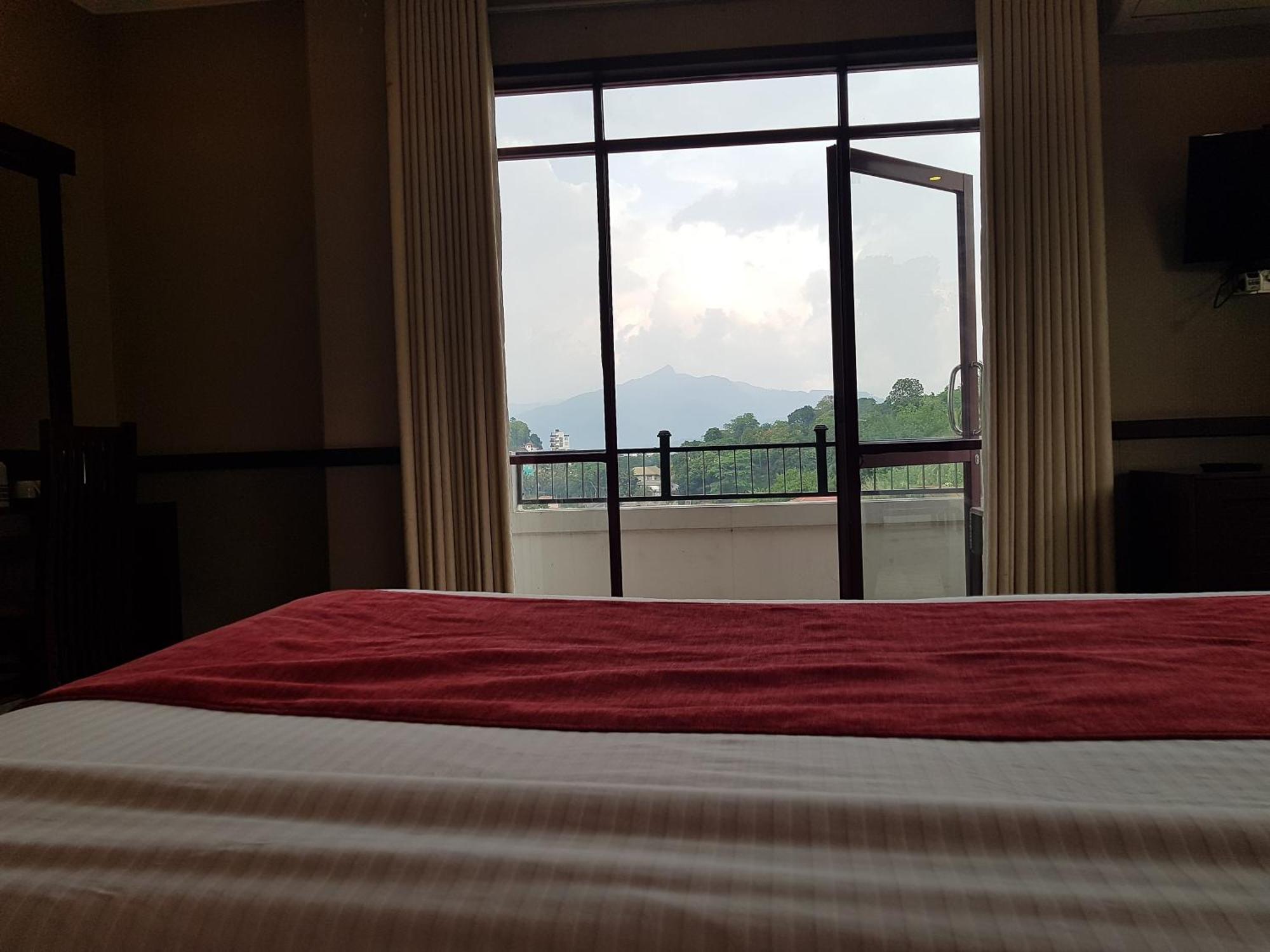 Galaxy City Hotel Κάντι Εξωτερικό φωτογραφία